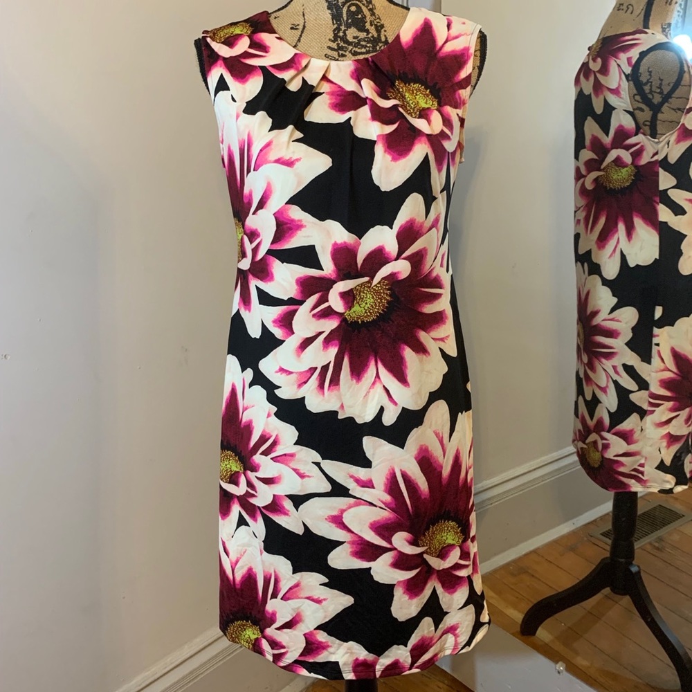 NWT Wallis Floral Dress